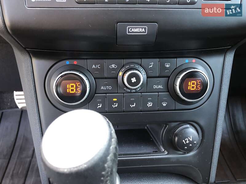 Внедорожник / Кроссовер Nissan Qashqai 2011 в Хмельницком