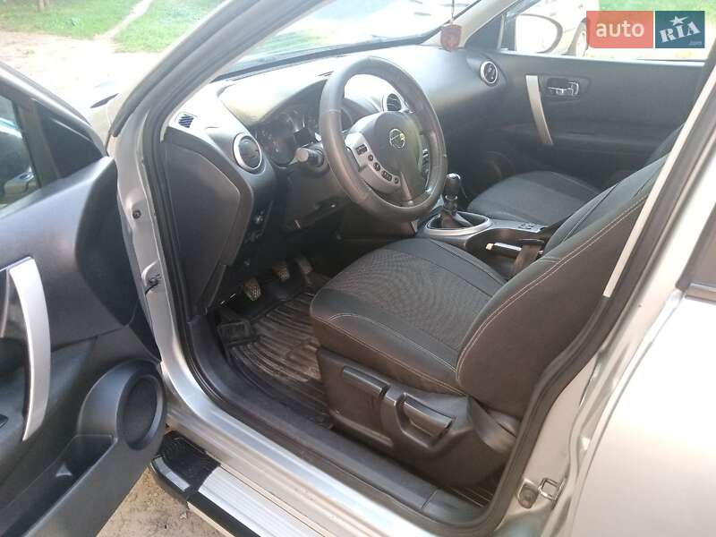 Позашляховик / Кросовер Nissan Qashqai 2008 в Чернігові фото 9 Позашляховик / Кросовер Nissan Qashqai 2008 в Чернігові