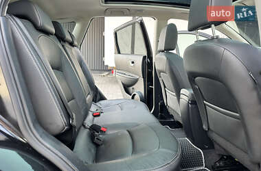 Внедорожник / Кроссовер Nissan Qashqai 2012 в 