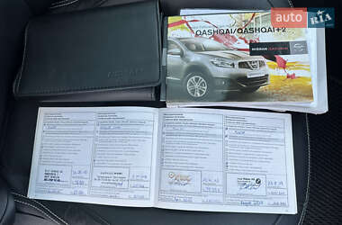 Внедорожник / Кроссовер Nissan Qashqai 2012 в 