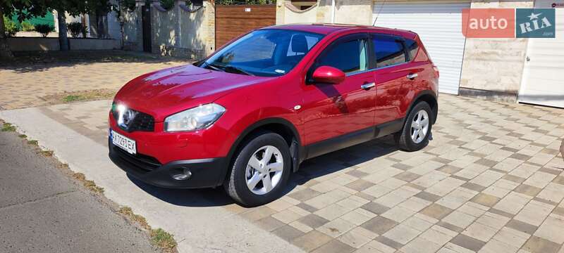 Внедорожник / Кроссовер Nissan Qashqai 2010 в Одессе