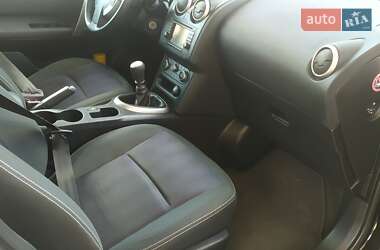 Внедорожник / Кроссовер Nissan Qashqai 2012 в 