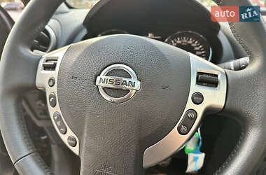Внедорожник / Кроссовер Nissan Qashqai 2010 в 