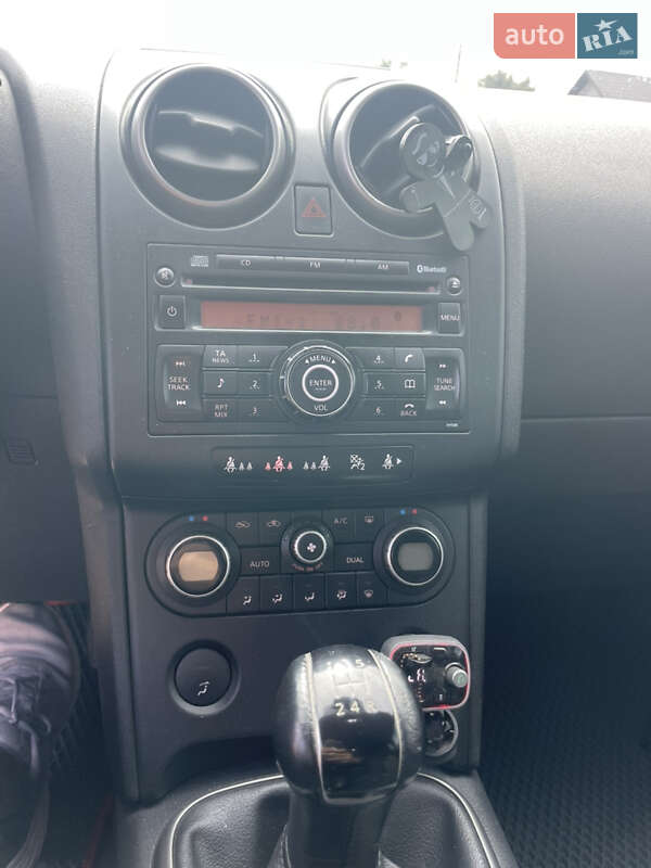 Внедорожник / Кроссовер Nissan Qashqai 2008 в Ильинцах