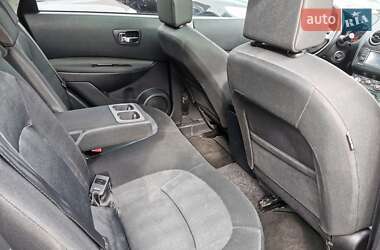 Внедорожник / Кроссовер Nissan Qashqai 2010 в 