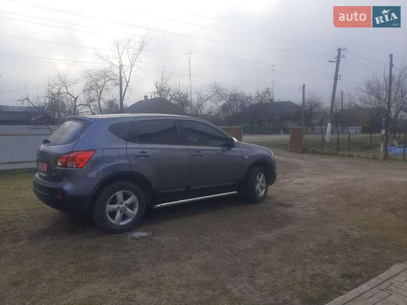 Внедорожник / Кроссовер Nissan Qashqai 2009 в Шацке