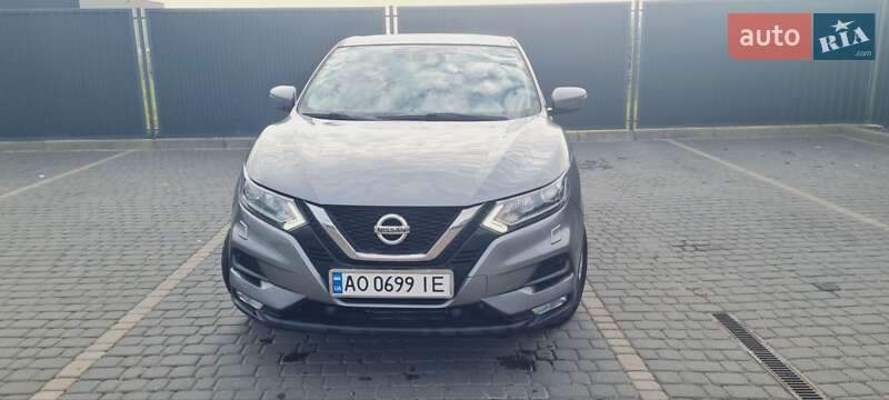 Внедорожник / Кроссовер Nissan Qashqai 2018 в Ужгороде