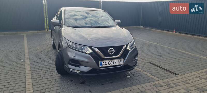 Внедорожник / Кроссовер Nissan Qashqai 2018 в Ужгороде