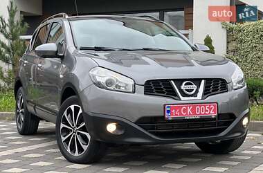 Внедорожник / Кроссовер Nissan Qashqai 2013 в 