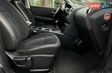 Внедорожник / Кроссовер Nissan Qashqai 2013 в 