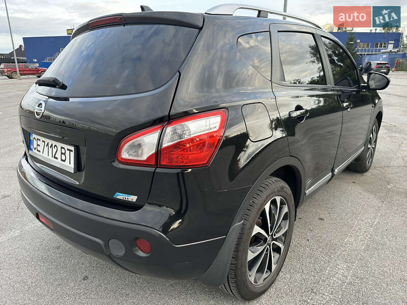 Внедорожник / Кроссовер Nissan Qashqai 2010 в Черновцах