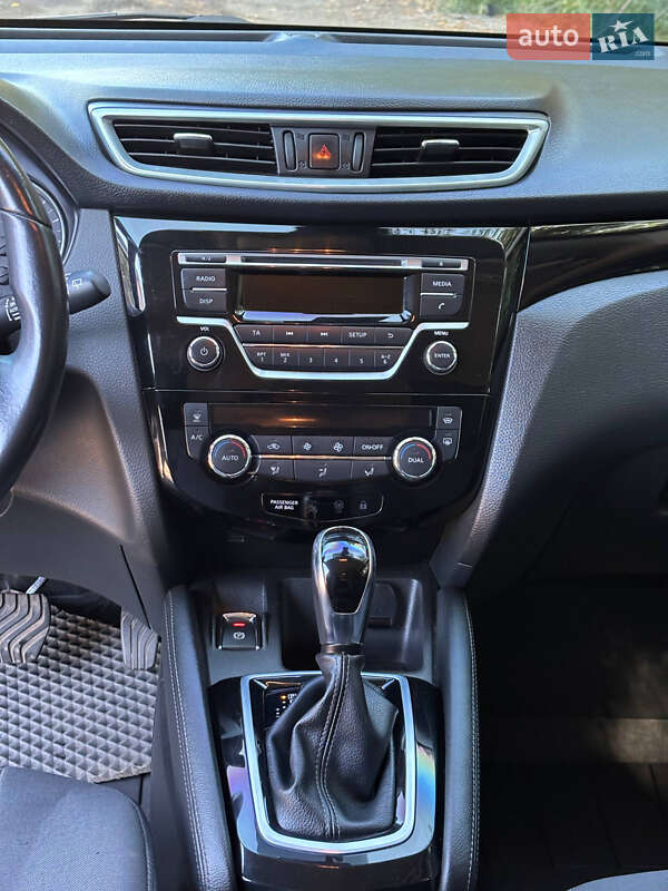 Внедорожник / Кроссовер Nissan Qashqai 2018 в Харькове