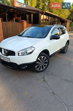 Внедорожник / Кроссовер Nissan Qashqai 2013 в Александрие