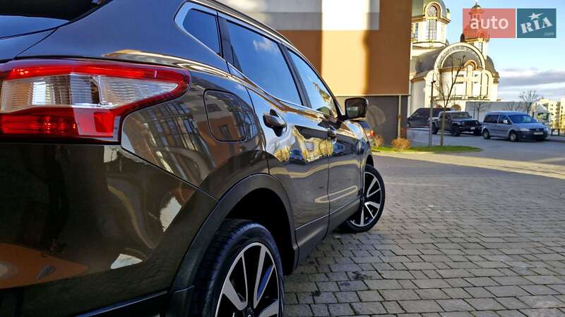 Внедорожник / Кроссовер Nissan Qashqai 2014 в Ивано-Франковске фото 34 Внедорожник / Кроссовер Nissan Qashqai 2014 в Ивано-Франковске