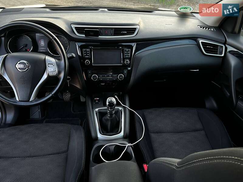 Внедорожник / Кроссовер Nissan Qashqai 2014 в Камне-Каширском