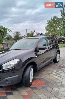 Внедорожник / Кроссовер Nissan Qashqai 2011 в Луцке