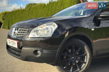 Внедорожник / Кроссовер Nissan Qashqai 2007 в 