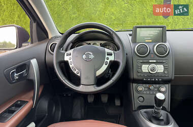Внедорожник / Кроссовер Nissan Qashqai 2007 в 