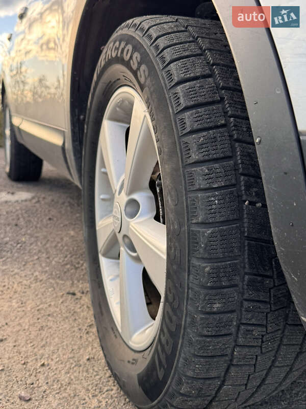Позашляховик / Кросовер Nissan Qashqai 2008 в Стрию