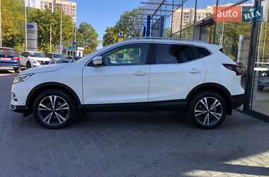 Внедорожник / Кроссовер Nissan Qashqai 2020 в 