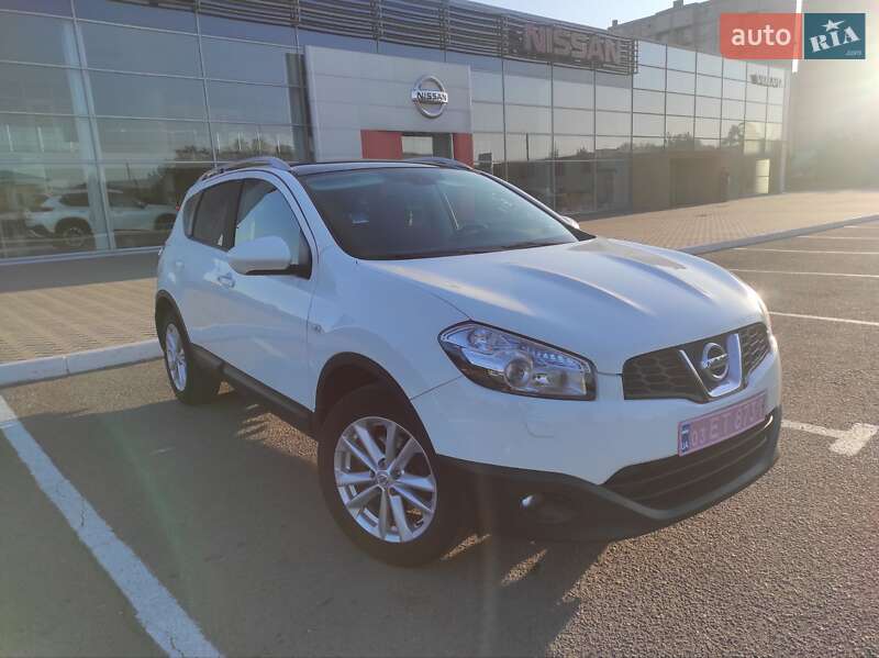 Внедорожник / Кроссовер Nissan Qashqai 2011 в Полтаве