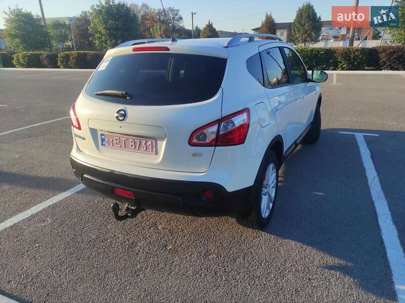 Внедорожник / Кроссовер Nissan Qashqai 2011 в Полтаве