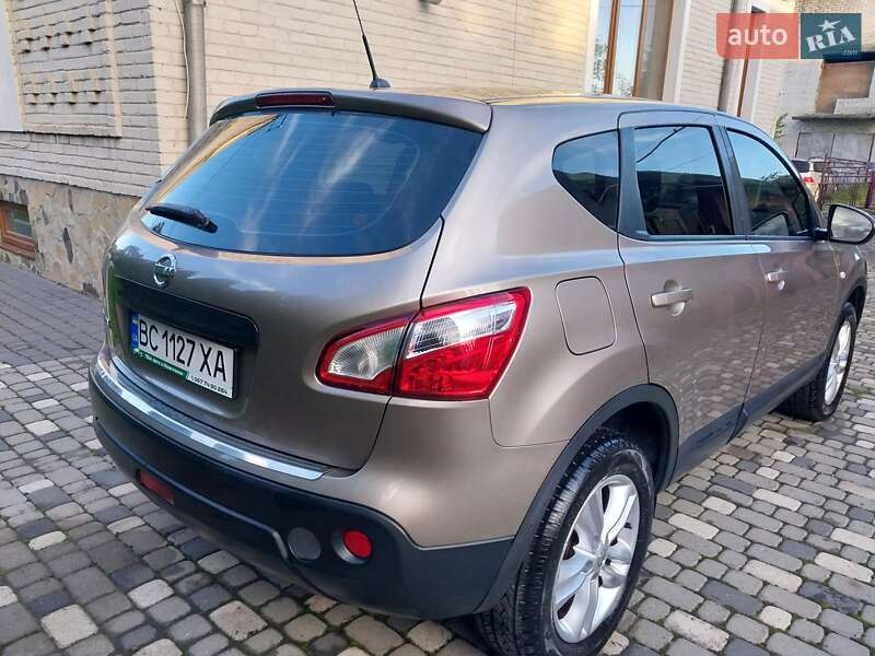 Внедорожник / Кроссовер Nissan Qashqai 2012 в Ходорове