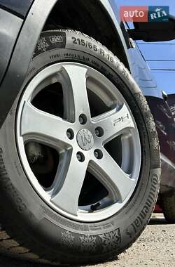 Внедорожник / Кроссовер Nissan Qashqai 2009 в 