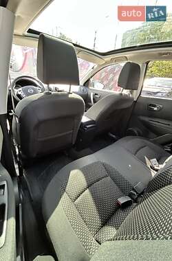Внедорожник / Кроссовер Nissan Qashqai 2009 в 