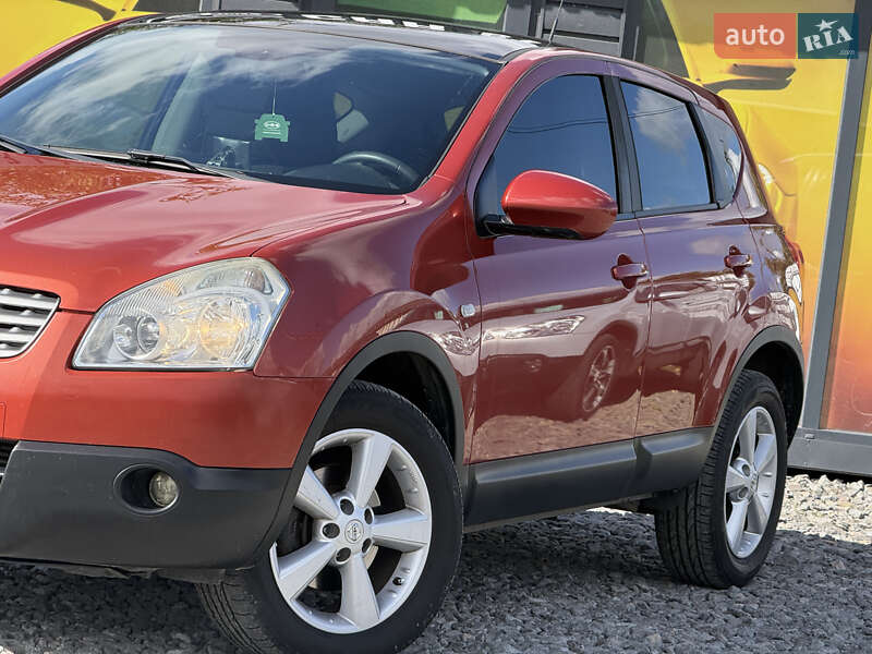 Позашляховик / Кросовер Nissan Qashqai 2008 в Стрию