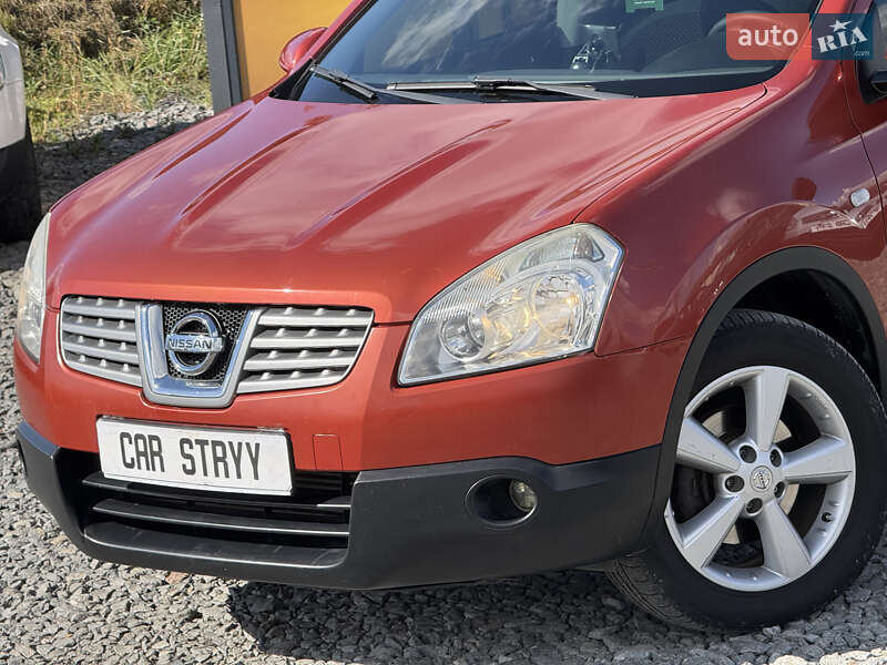 Позашляховик / Кросовер Nissan Qashqai 2008 в Стрию
