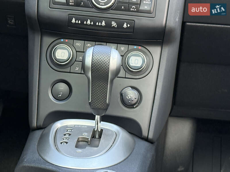 Позашляховик / Кросовер Nissan Qashqai 2008 в Стрию