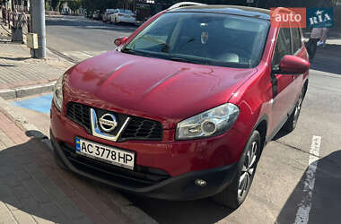 Внедорожник / Кроссовер Nissan Qashqai 2010 в Луцке