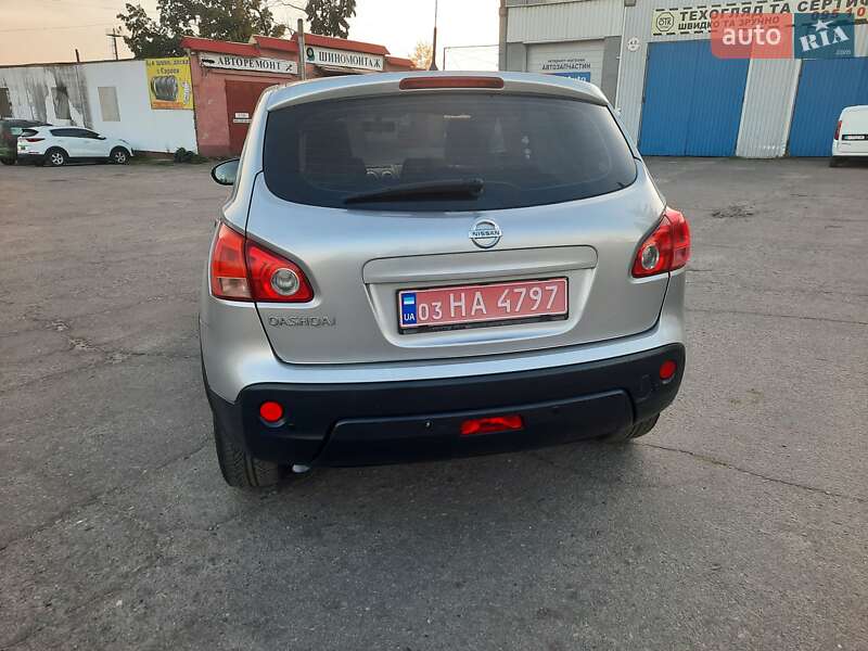 Внедорожник / Кроссовер Nissan Qashqai 2009 в Полтаве