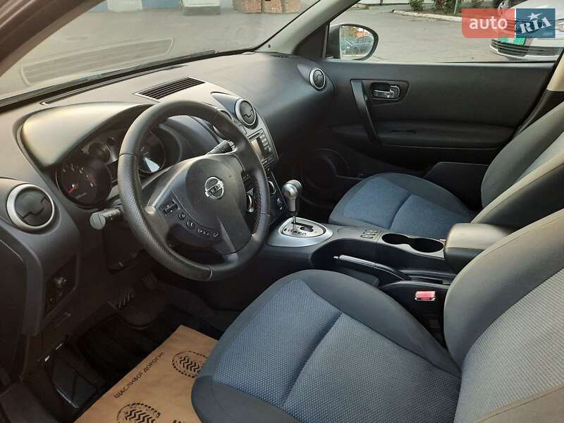 Внедорожник / Кроссовер Nissan Qashqai 2009 в Полтаве