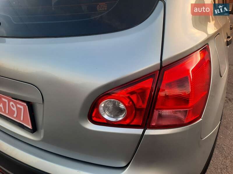 Внедорожник / Кроссовер Nissan Qashqai 2009 в Полтаве