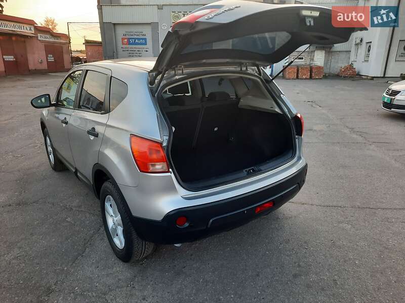 Внедорожник / Кроссовер Nissan Qashqai 2009 в Полтаве