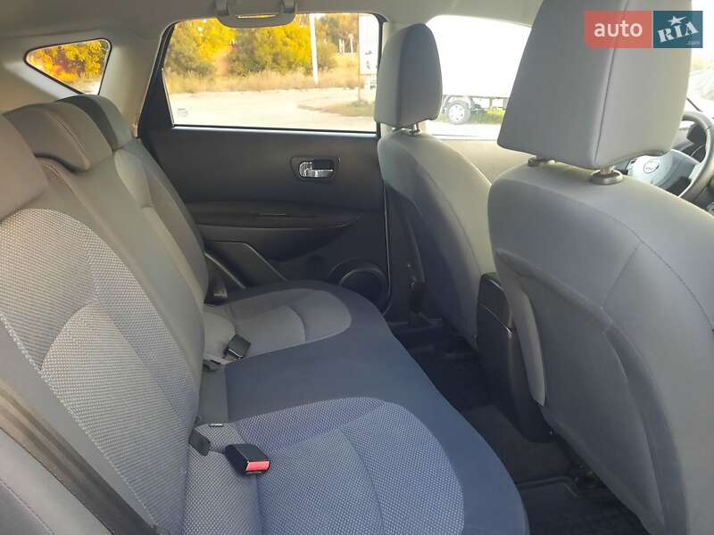 Внедорожник / Кроссовер Nissan Qashqai 2009 в Полтаве