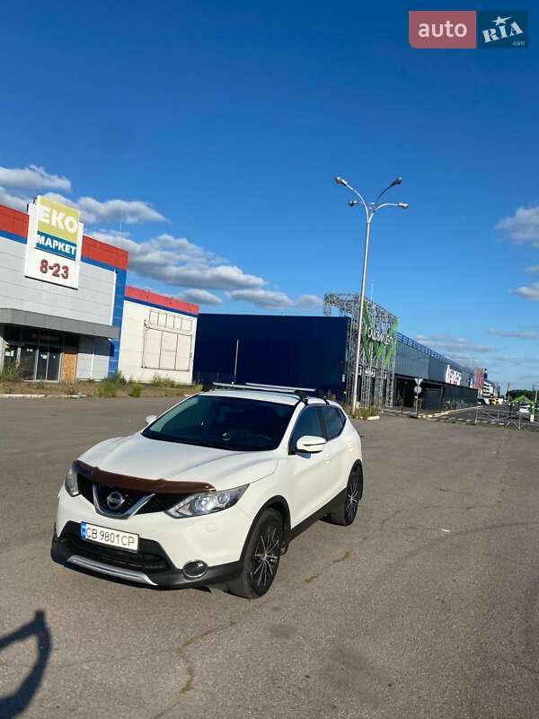 Внедорожник / Кроссовер Nissan Qashqai 2015 в Чернигове