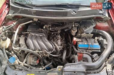 Внедорожник / Кроссовер Nissan Qashqai 2013 в 