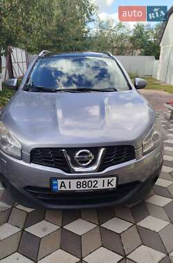 Внедорожник / Кроссовер Nissan Qashqai 2011 в 