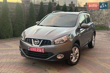 Позашляховик / Кросовер Nissan Qashqai 2012 в Сарнах
