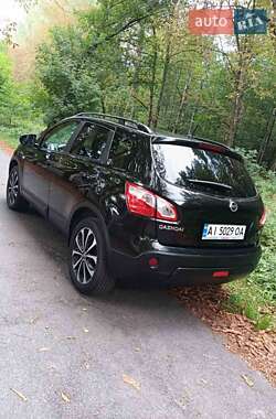 Внедорожник / Кроссовер Nissan Qashqai 2013 в 