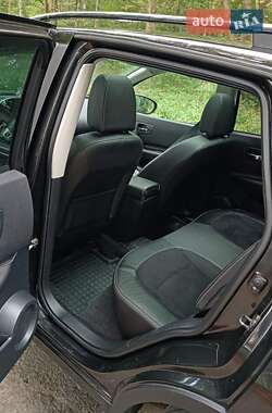 Внедорожник / Кроссовер Nissan Qashqai 2013 в 