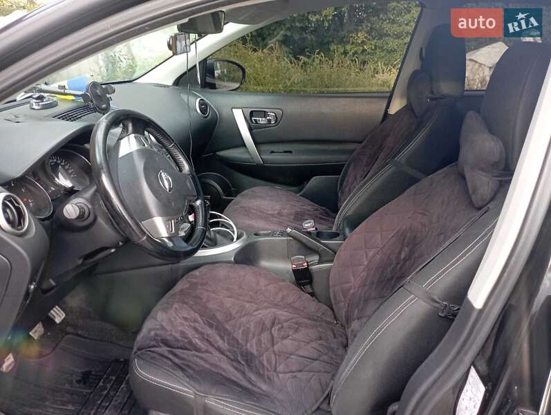 Внедорожник / Кроссовер Nissan Qashqai 2010 в Корце