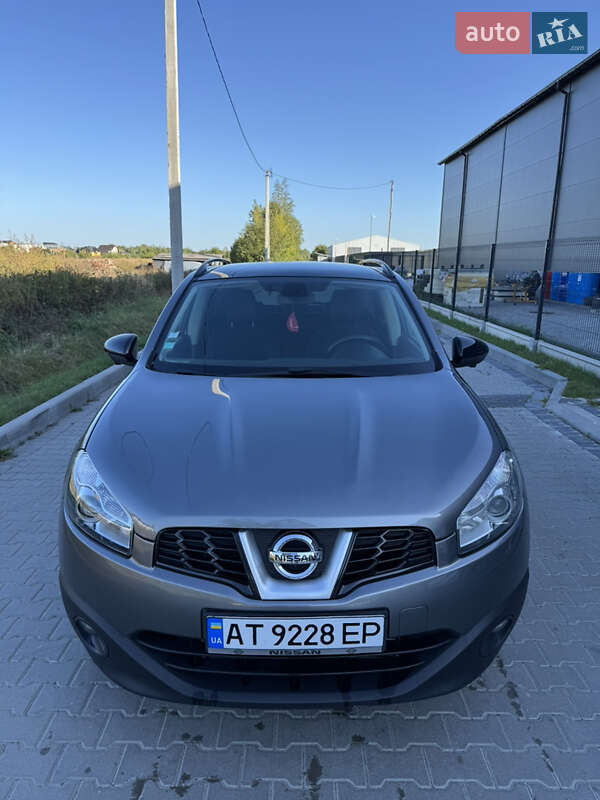 Внедорожник / Кроссовер Nissan Qashqai 2013 в Ивано-Франковске