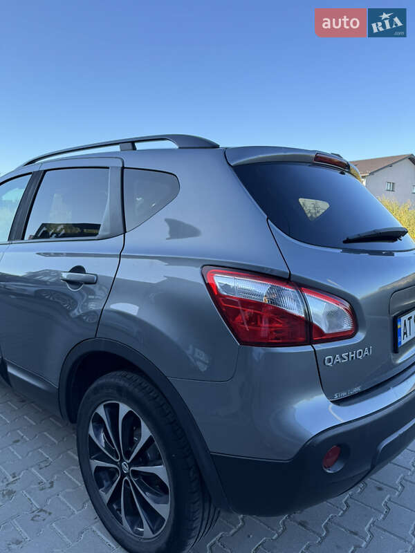 Внедорожник / Кроссовер Nissan Qashqai 2013 в Ивано-Франковске