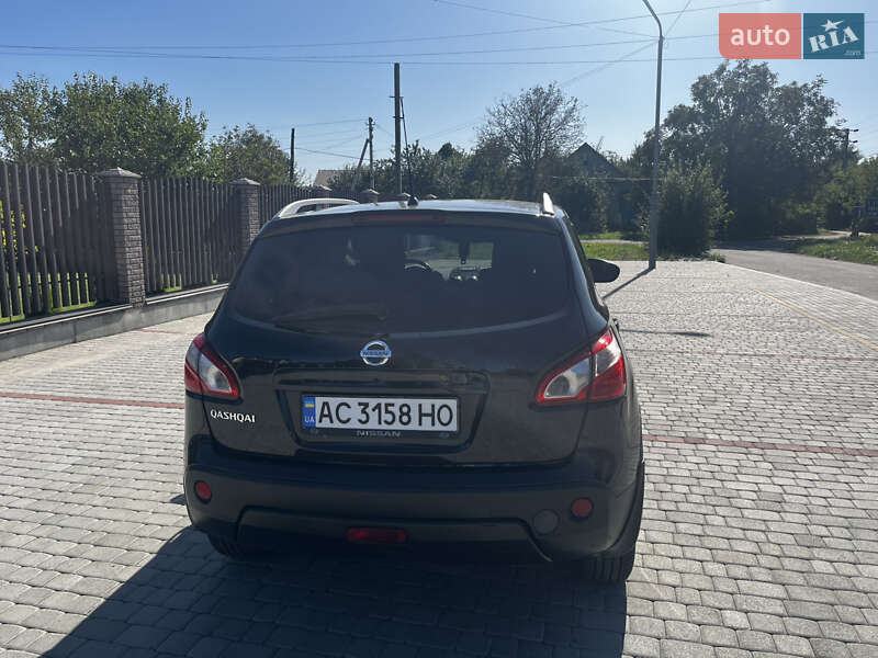 Внедорожник / Кроссовер Nissan Qashqai 2011 в Хмельницком