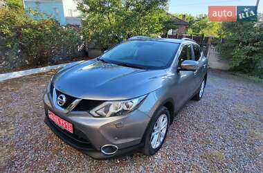 Внедорожник / Кроссовер Nissan Qashqai 2015 в Кременчуге