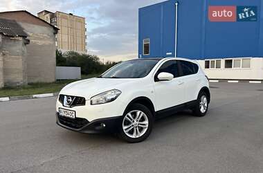 Внедорожник / Кроссовер Nissan Qashqai 2010 в Богуславе
